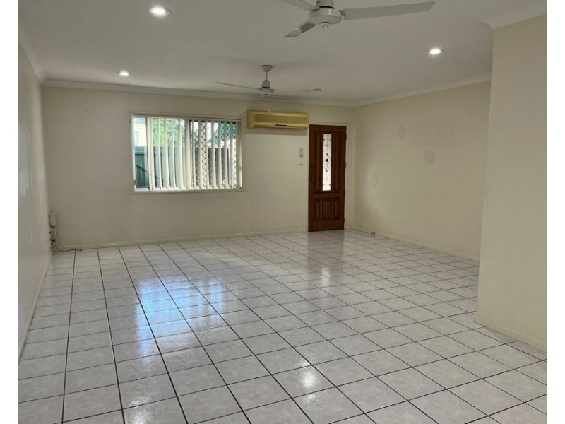 1/19 Norris Street, Mackay QLD 4740