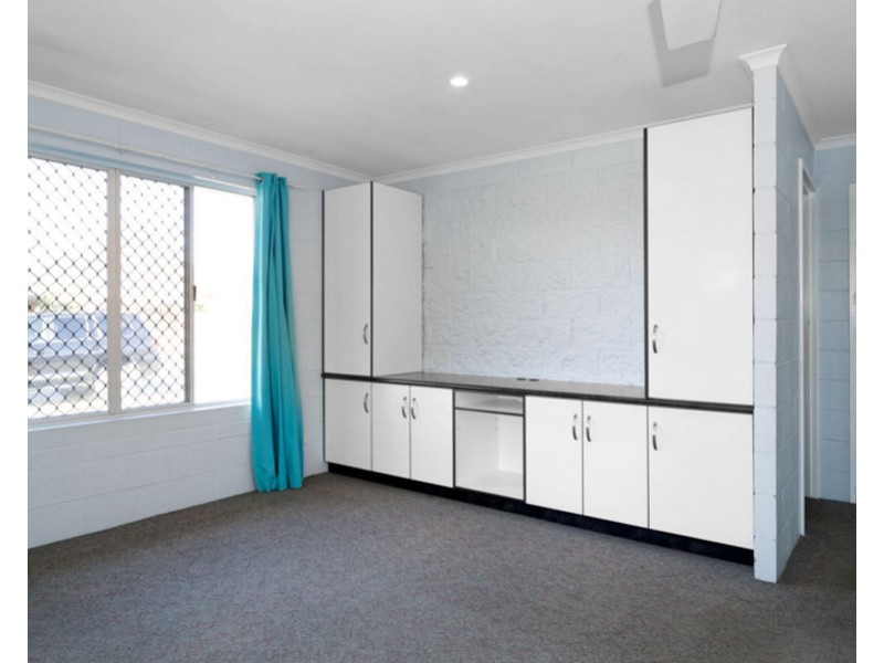 1&2/4 Leeuwin Court, Andergrove QLD 4740