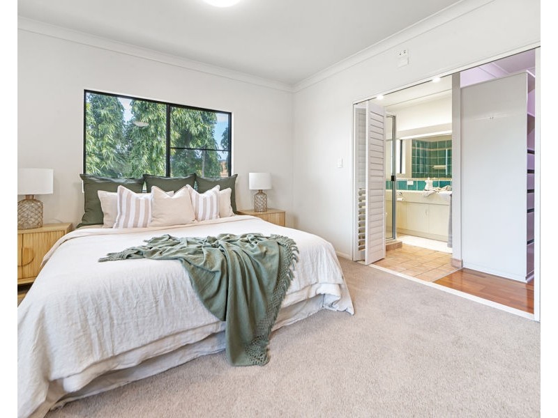 4 James Croker Drive, Mount Pleasant QLD 4740