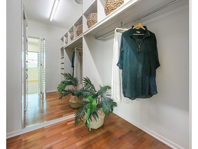 4 James Croker Drive, Mount Pleasant QLD 4740