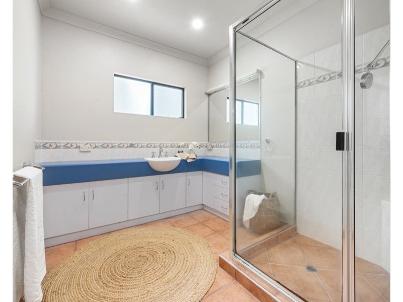 4 James Croker Drive, Mount Pleasant QLD 4740