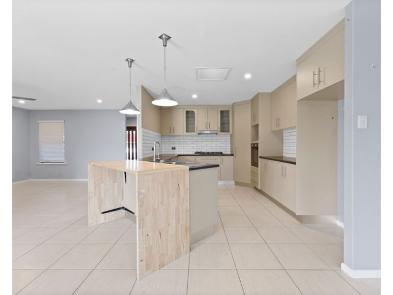 38 Companion Way, Bucasia QLD 4750