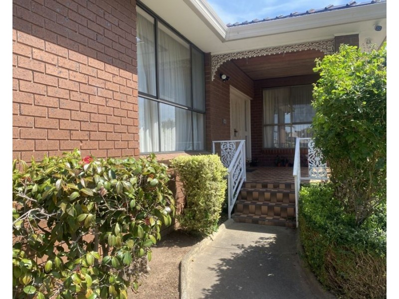82 Hothlyn Drive, Craigieburn VIC 3064