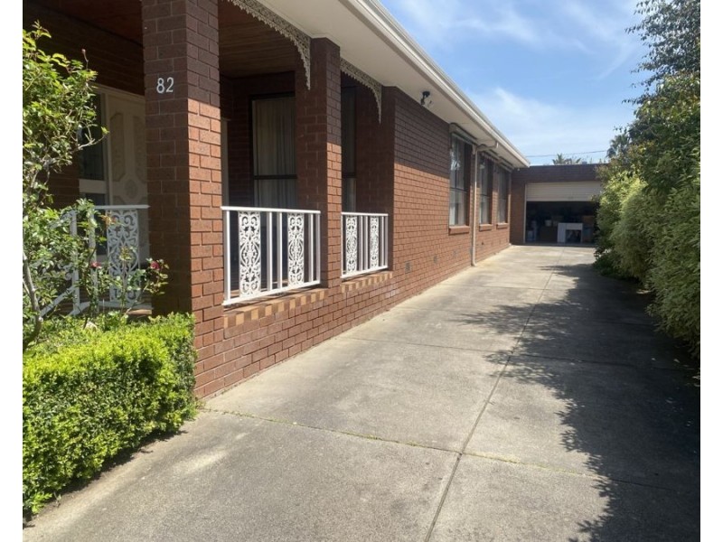 82 Hothlyn Drive, Craigieburn VIC 3064