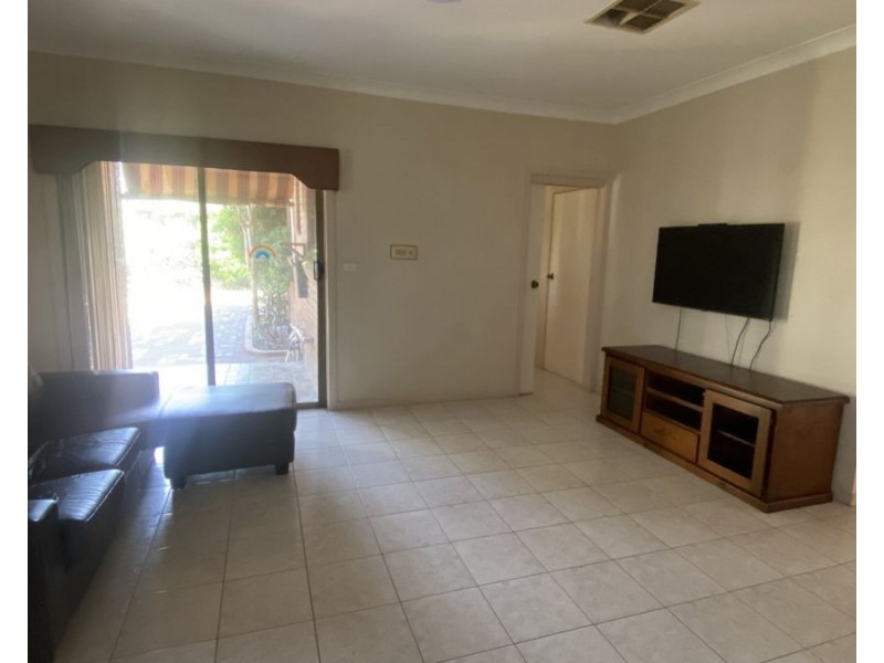 82 Hothlyn Drive, Craigieburn VIC 3064