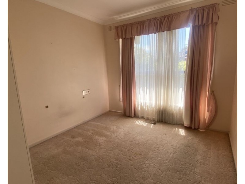 82 Hothlyn Drive, Craigieburn VIC 3064