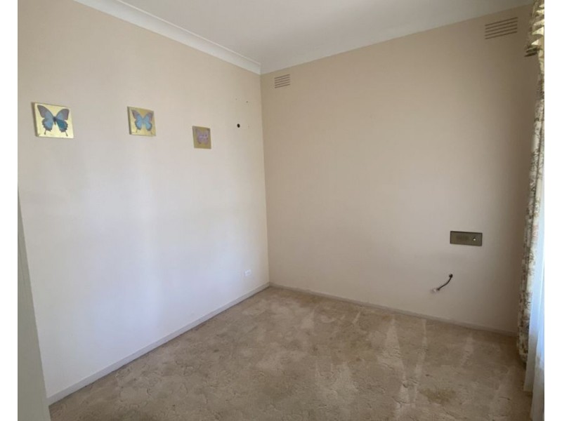 82 Hothlyn Drive, Craigieburn VIC 3064