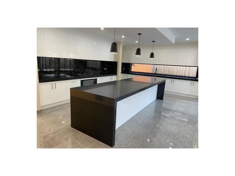 8/19 Wellington Street, Wallan VIC 3756