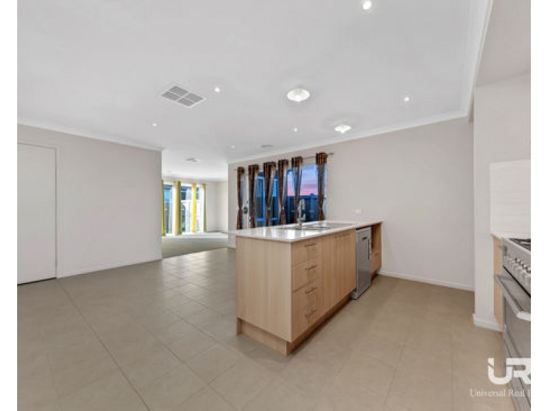 71 Alexo Road, Mickleham VIC 3064