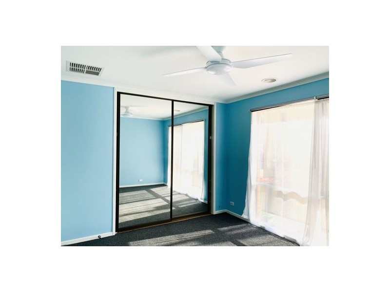 20 Cowes Street, Craigieburn VIC 3064