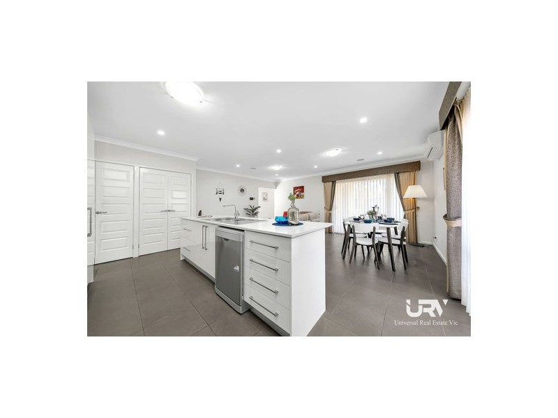 13 Eveline Street, Craigieburn VIC 3064