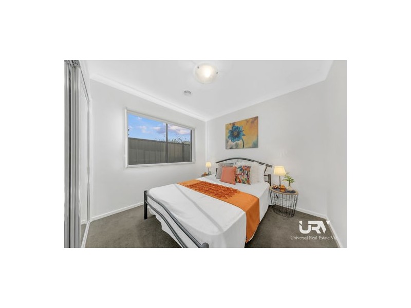 13 Eveline Street, Craigieburn VIC 3064