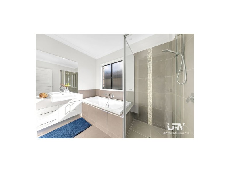 13 Eveline Street, Craigieburn VIC 3064