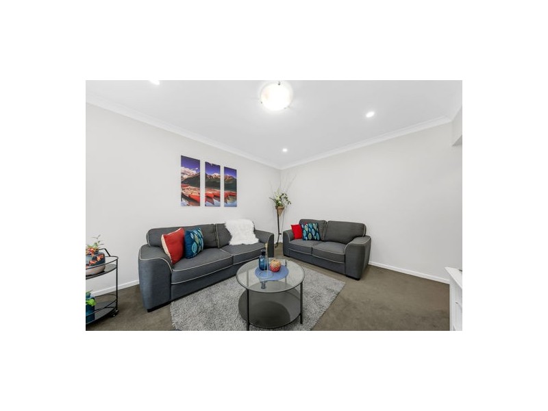 13 Eveline Street, Craigieburn VIC 3064