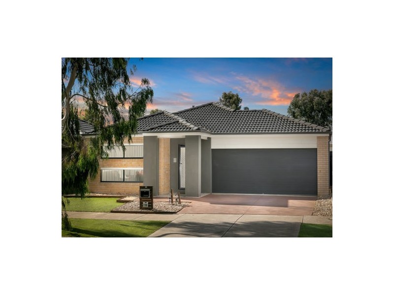 13 Eveline Street, Craigieburn VIC 3064