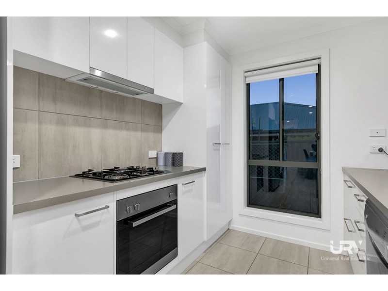 1 Dampiera Avenue, Wallan VIC 3756