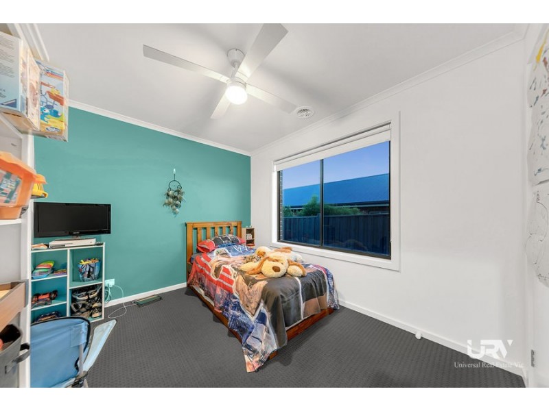 1 Dampiera Avenue, Wallan VIC 3756