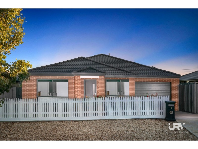 1 Dampiera Avenue, Wallan VIC 3756