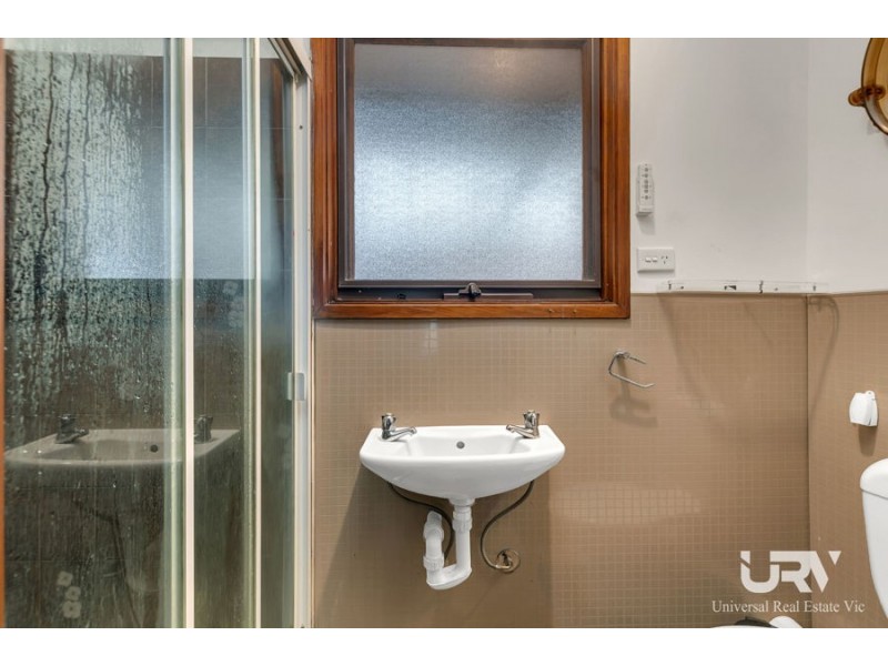 10 Kingswood Drive, Craigieburn VIC 3064