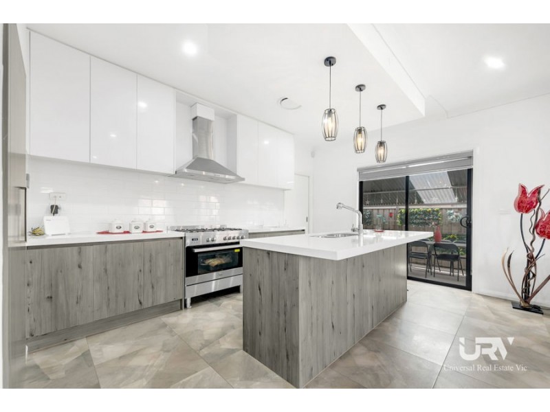 29 Turion Drive, Mickleham VIC 3064