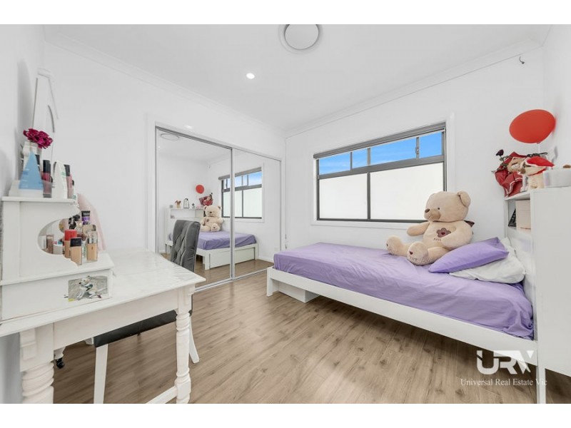 29 Turion Drive, Mickleham VIC 3064