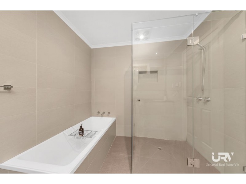 14 Commonwealth Court, Craigieburn VIC 3064