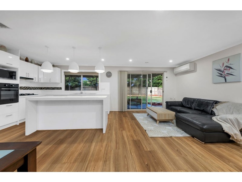 4 Padstowe Court, Craigieburn VIC 3064