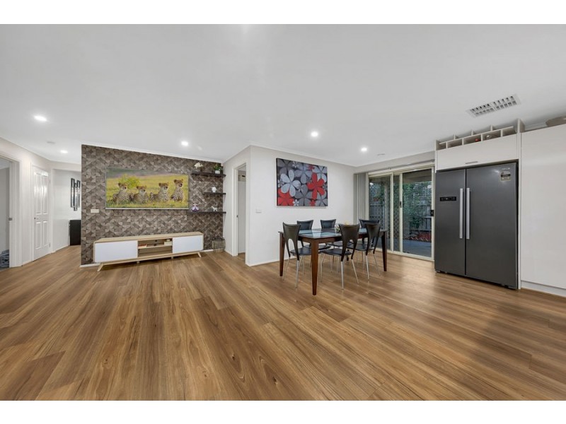 4 Padstowe Court, Craigieburn VIC 3064