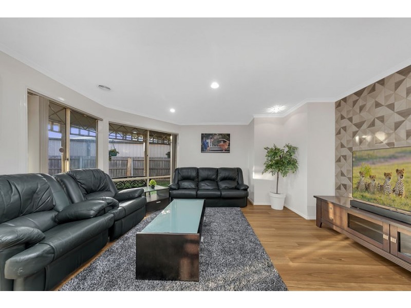 4 Padstowe Court, Craigieburn VIC 3064