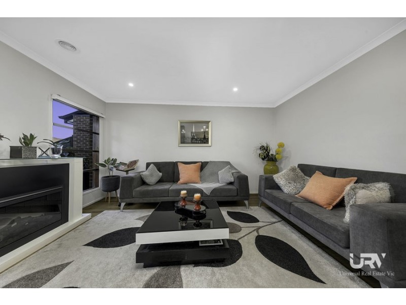 26 Brentwick Drive, Craigieburn VIC 3064