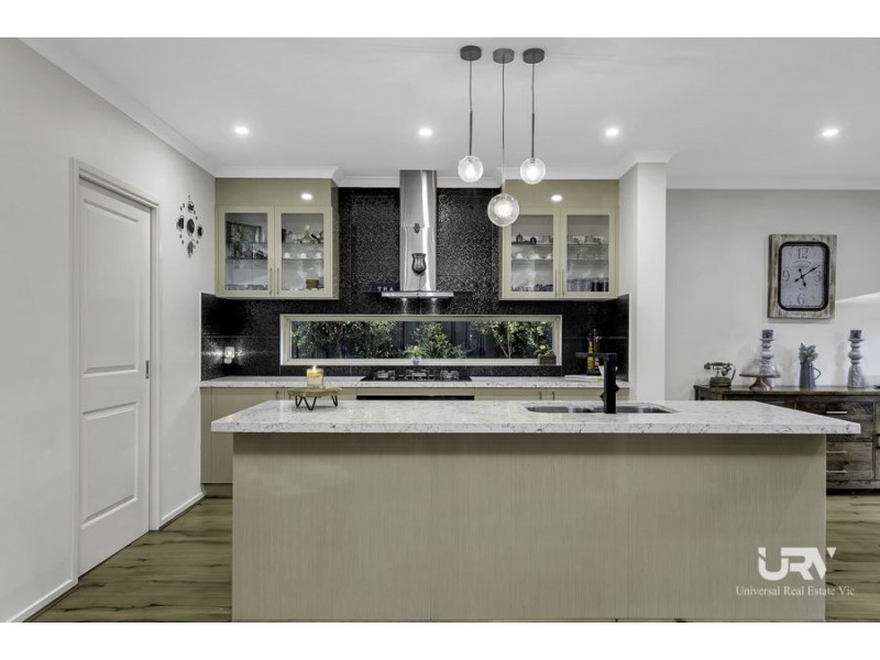 26 Brentwick Drive, Craigieburn VIC 3064