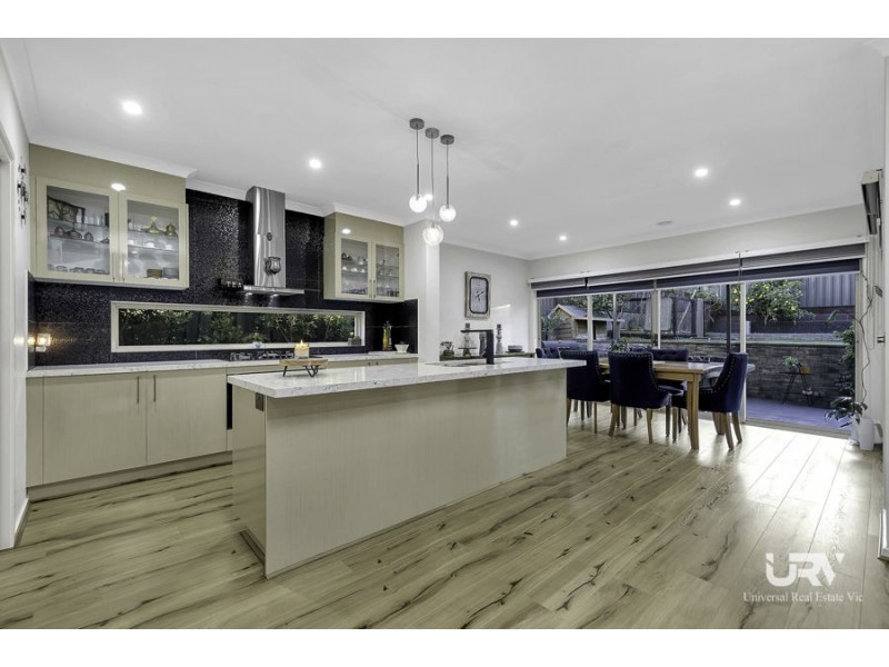 26 Brentwick Drive, Craigieburn VIC 3064