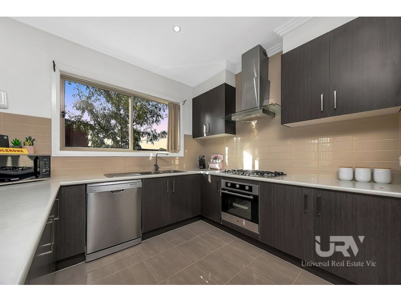 8A Northern Crescent, Craigieburn VIC 3064