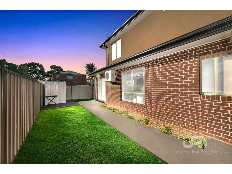 8A Northern Crescent, Craigieburn VIC 3064