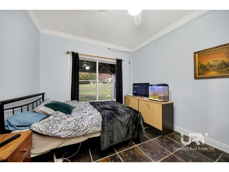 9 Roditis Avenue, Broadford VIC 3658
