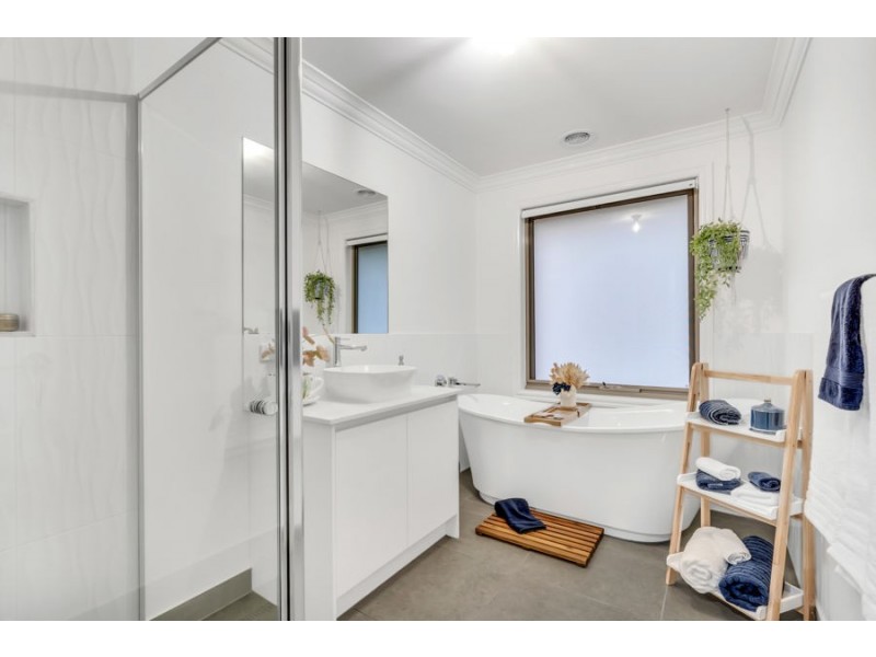 4 Toscana Way, Wallan VIC 3756