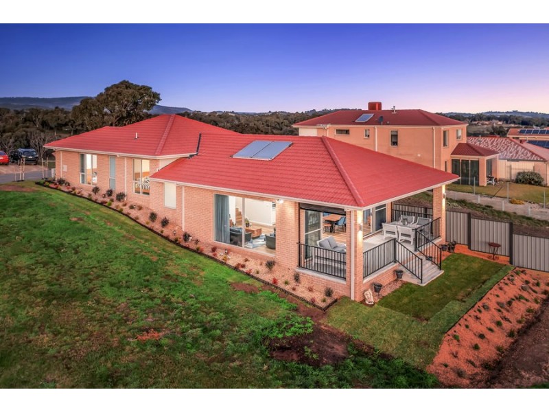 4 Toscana Way, Wallan VIC 3756