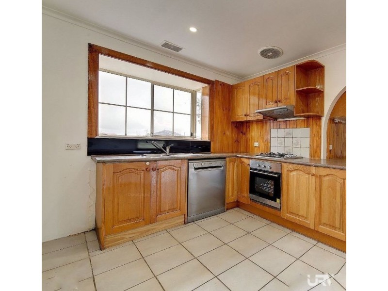 32 Hanson road, Craigieburn VIC 3064