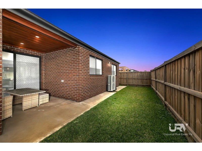 4 Pollen Place, Donnybrook VIC 3064