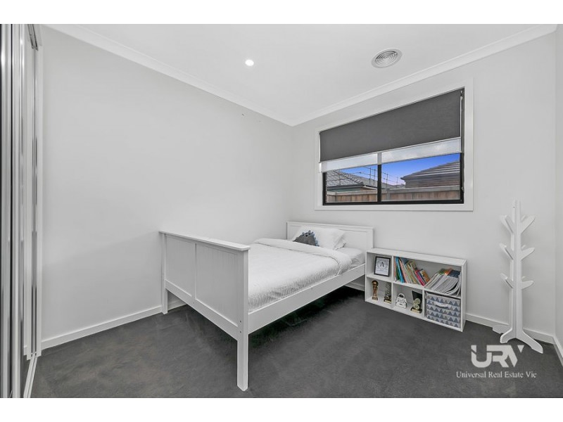 4 Pollen Place, Donnybrook VIC 3064