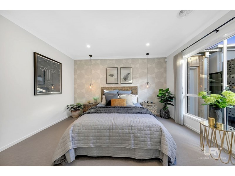 75 Whitfield Cres, Craigieburn VIC 3064