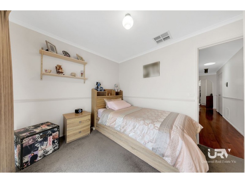 1 Bowes Place, Craigieburn VIC 3064