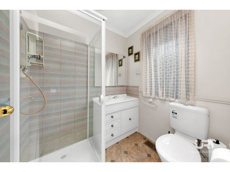 1 Bowes Place, Craigieburn VIC 3064