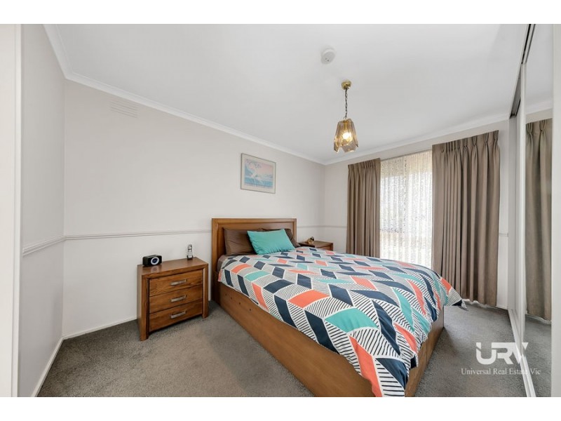 1 Bowes Place, Craigieburn VIC 3064