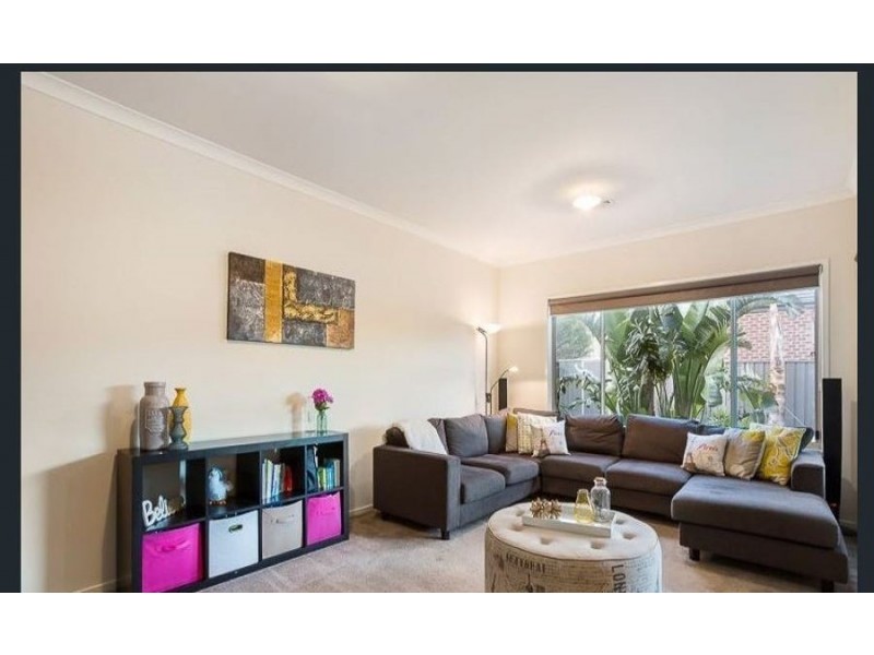 9 Eildon Street, South Morang VIC 3752