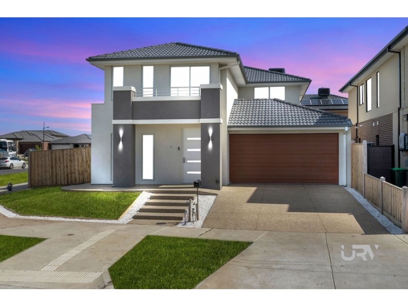 95 Errol Blvd, Mickleham VIC 3064