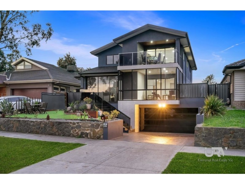 17 Conservation Dr, Craigieburn VIC 3064