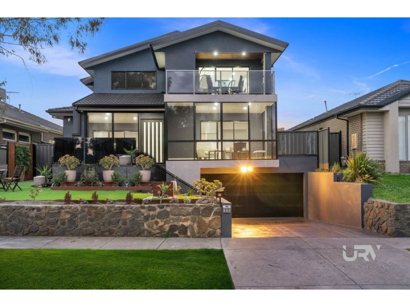 17 Conservation Dr, Craigieburn VIC 3064