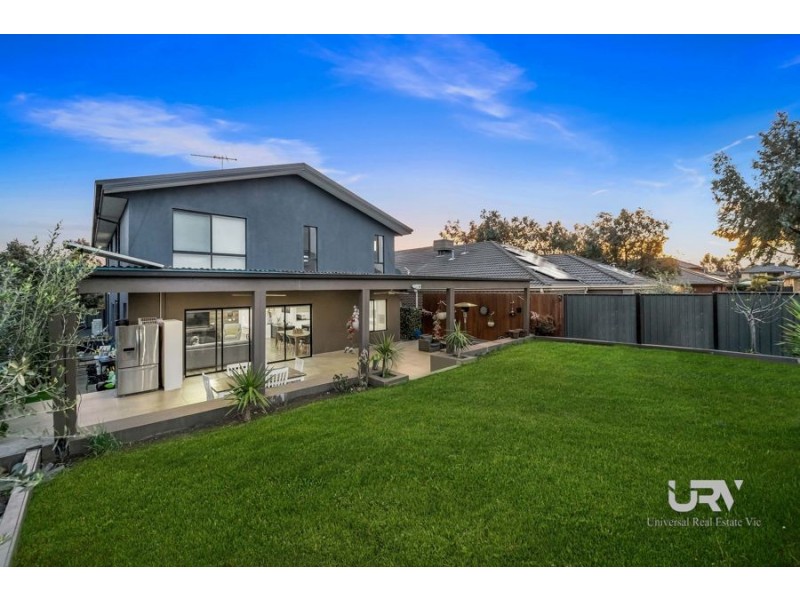 17 Conservation Dr, Craigieburn VIC 3064