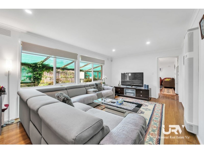 9 Clovelly Drive, Craigieburn VIC 3064